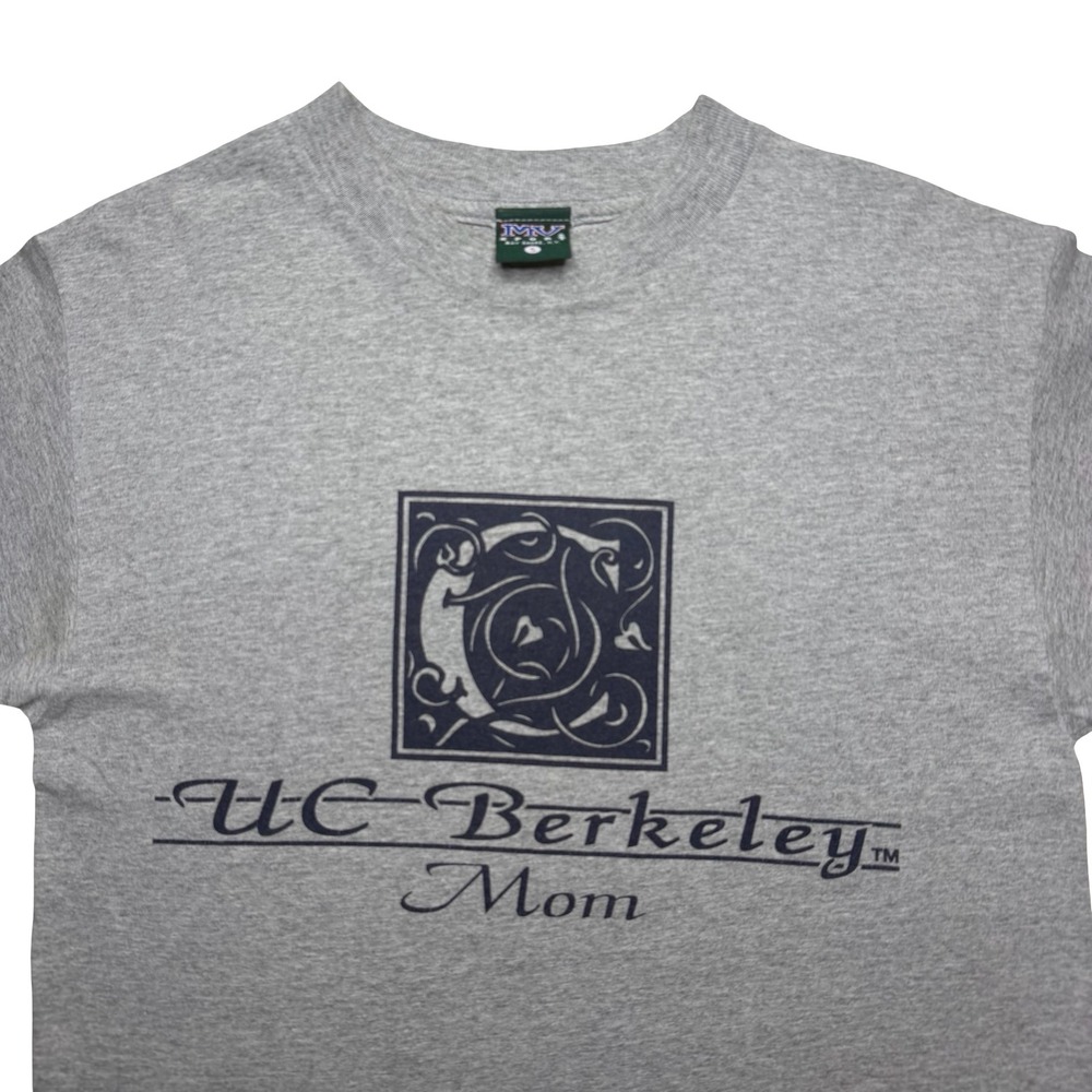 Vintage 2000s UC Berkeley mom college shirt
